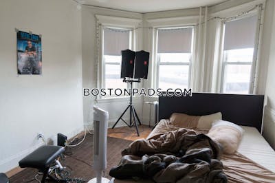 Fenway/kenmore 1 Bed 1 Bath Boston - $2,850 50% Fee