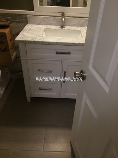 Back Bay Apartment for rent 2 Bedrooms 2 Baths Boston - $6,500