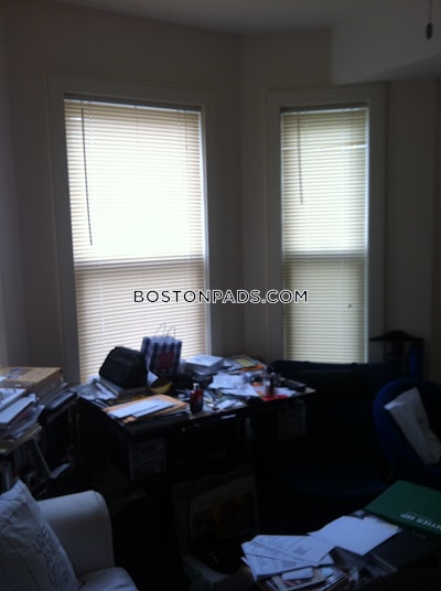Dorchester/south Boston Border Apartment for rent 3 Bedrooms 2 Baths Boston - $3,400