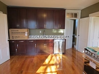 Dorchester 3 Bed 2 Bath BOSTON Boston - $3,300