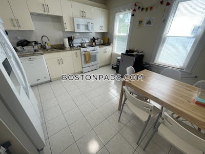 Brighton 4 Beds 2 Baths Brighton Boston - $4,800 No Fee