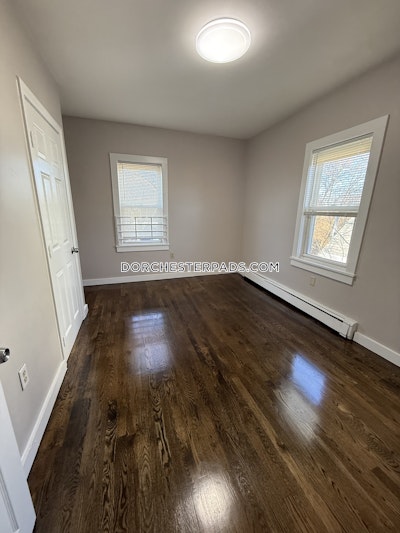 Dorchester 2 bedroom 1 baths in BOSTON Boston - $2,600 No Fee