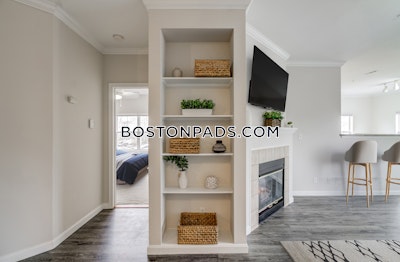 Haverhill Studio 1 baths in HAVERHILL - $3,150 No Fee